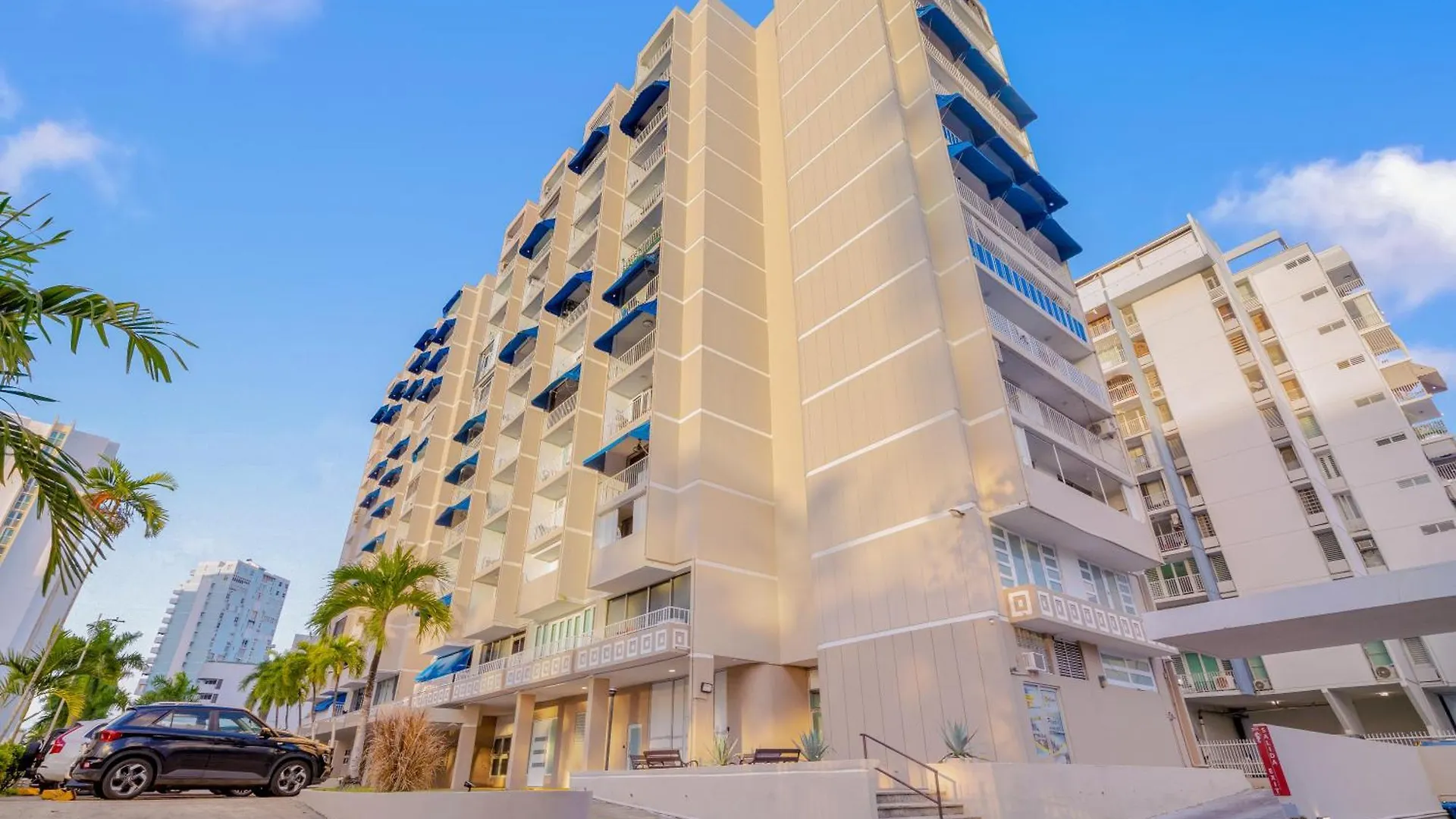 Appartamento Ocean View Luxe By Ph San Juan
